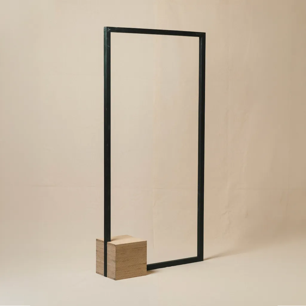 Black_Wooden_Frame_M-2.webp