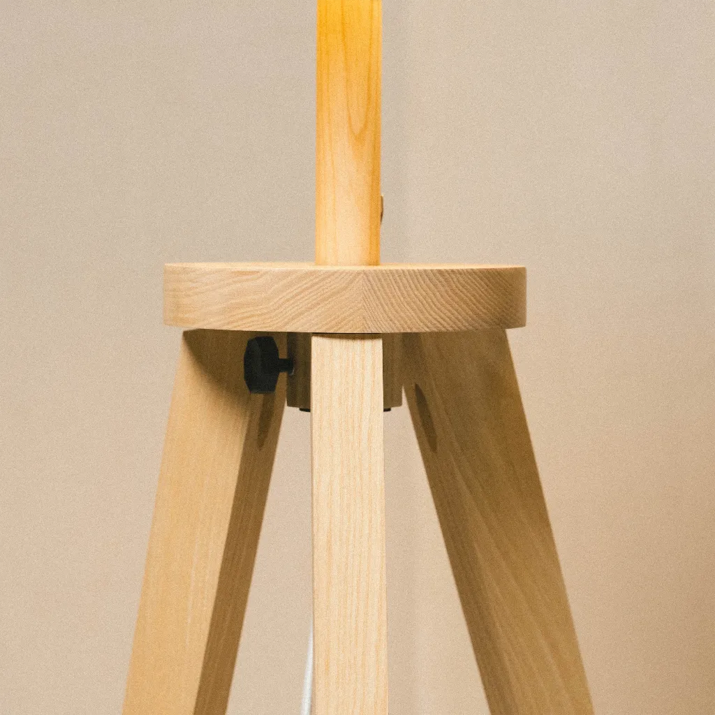 TMM Floor Lamp-6.webp