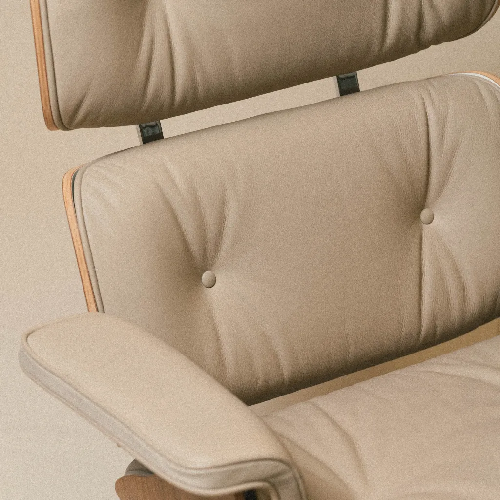 Lounge chair-3.webp