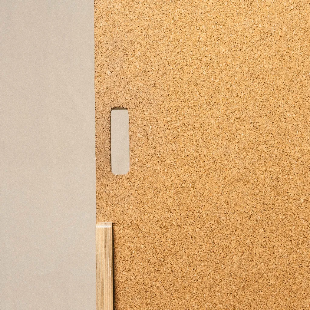 Rolling Wood Panel - Cork