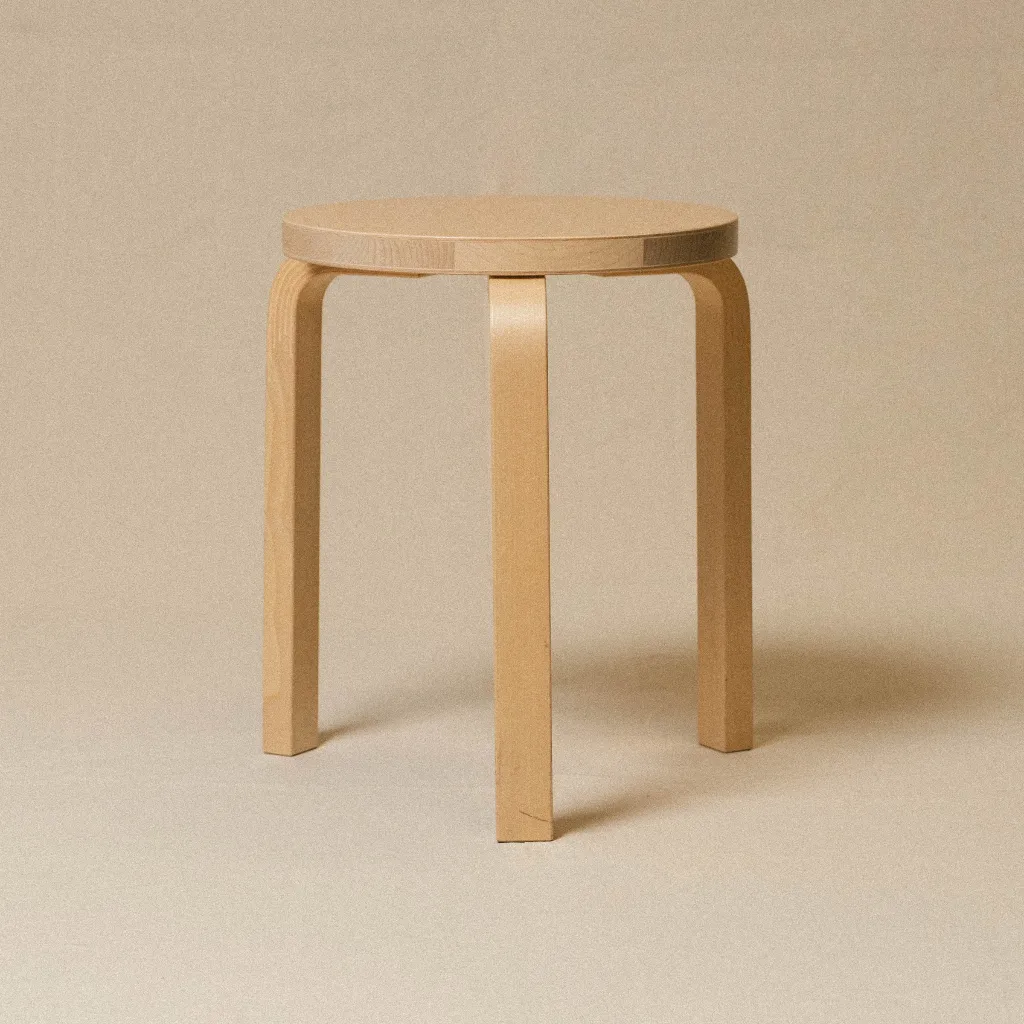 S60 Stool-2.webp