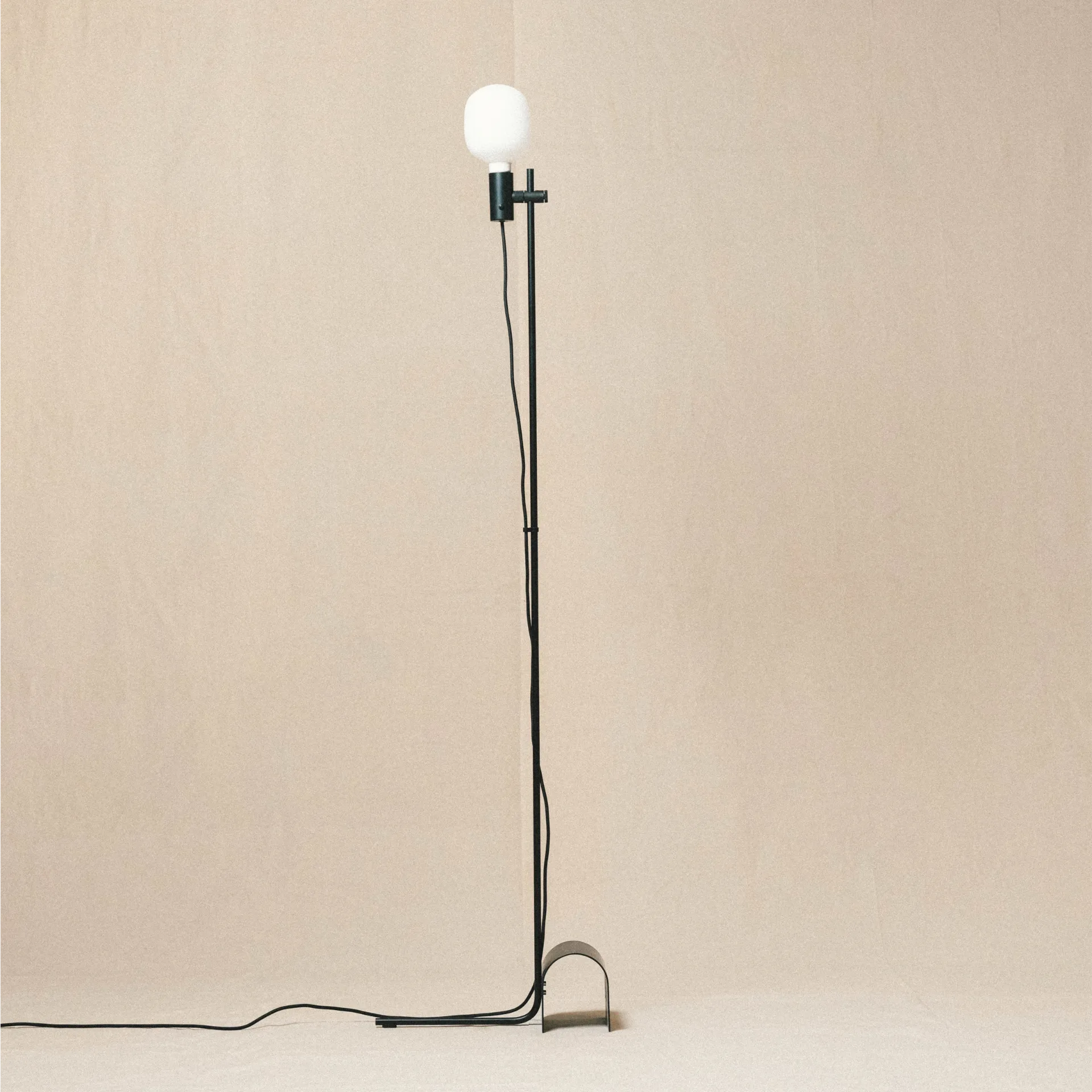 Metal Floor Lamp, Black