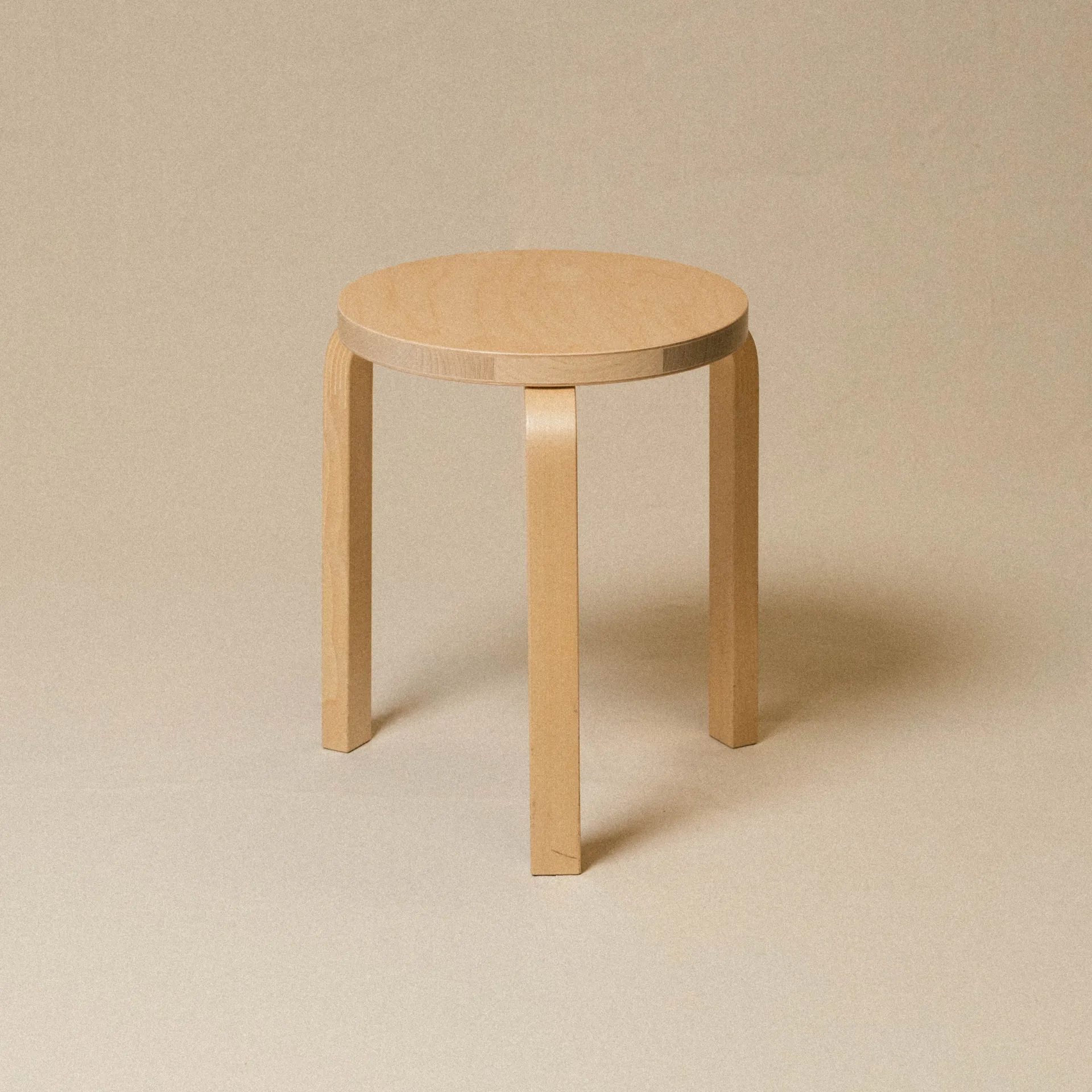 S60 Stool 60 - Birch